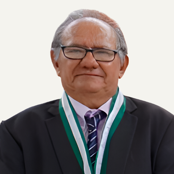 Dr. José Absalón Quevedo Bustamante